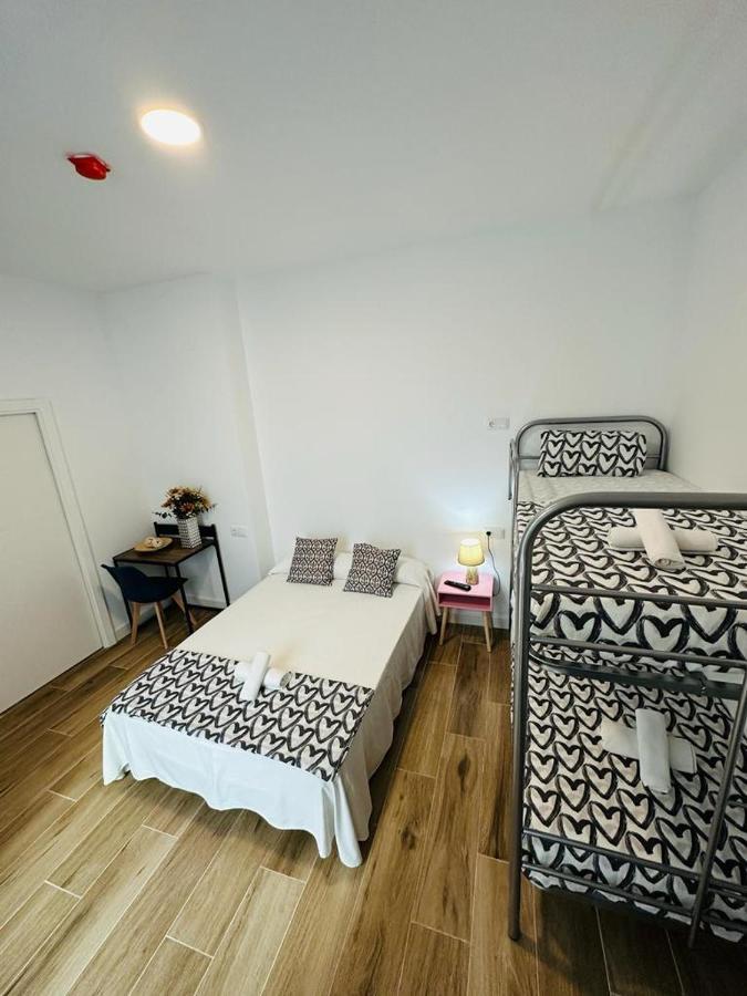 Hostel Costa-Luz Bejar 28-30 Huelva Extérieur photo