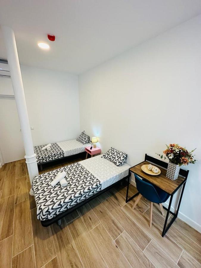 Hostel Costa-Luz Bejar 28-30 Huelva Extérieur photo